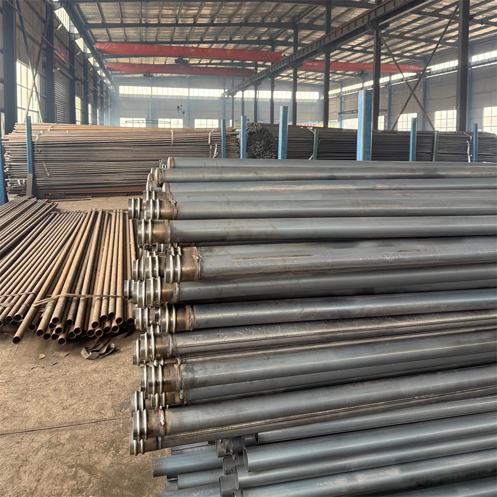 宝益德钢管周口市销售处 厂区及加工车间
